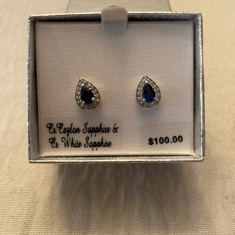 Sterling Silver Pear Shaped GemstoneEarrings